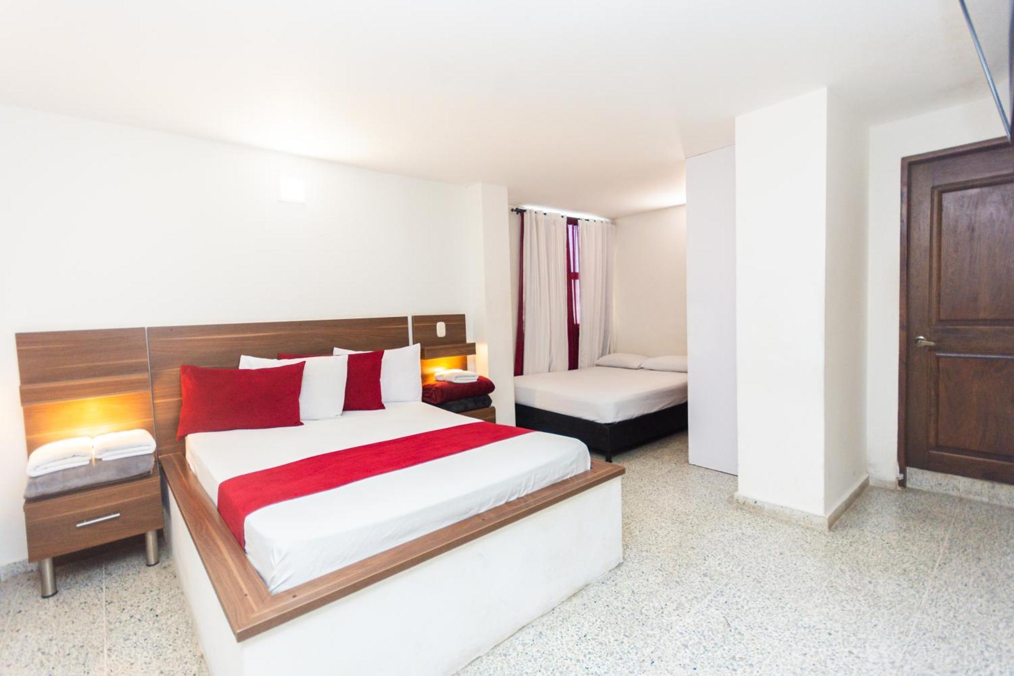 Hotel Bicentenario Rionegro Exteriör bild