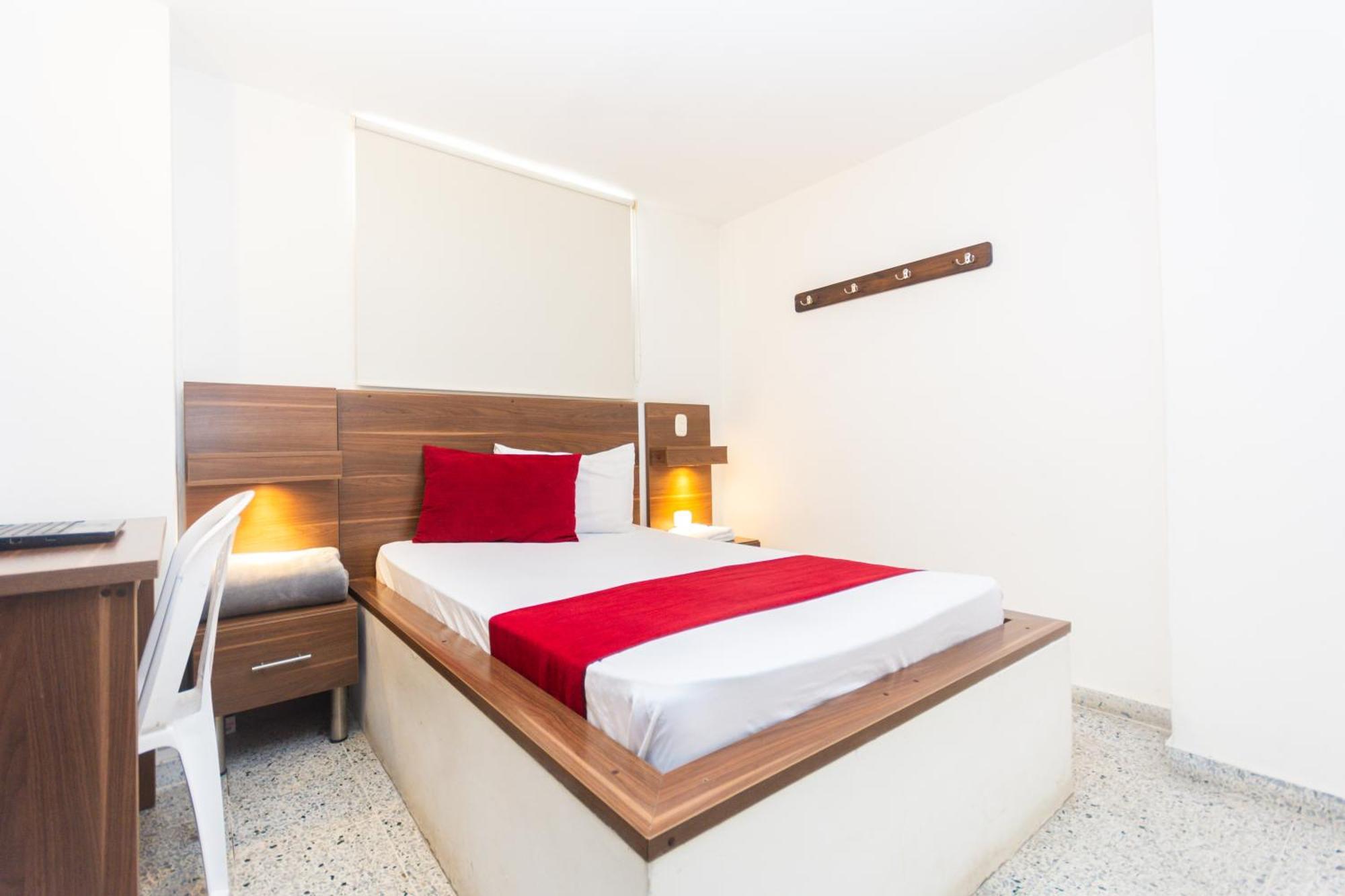 Hotel Bicentenario Rionegro Exteriör bild